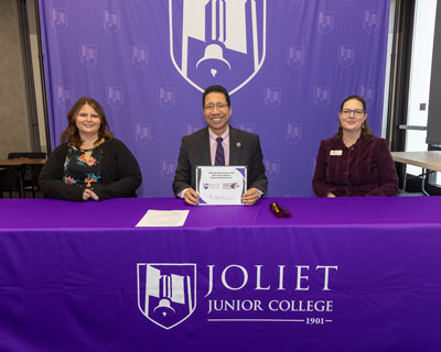SIU Carbondale Inks Agreement to Improve Access for JJC Students - The  Vedette